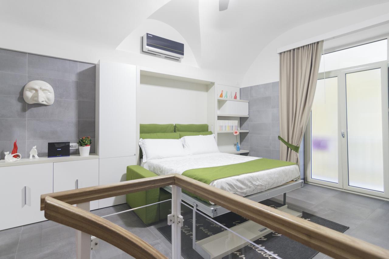 Relais Nevel Ai Decumani Apartment Наполи Екстериор снимка