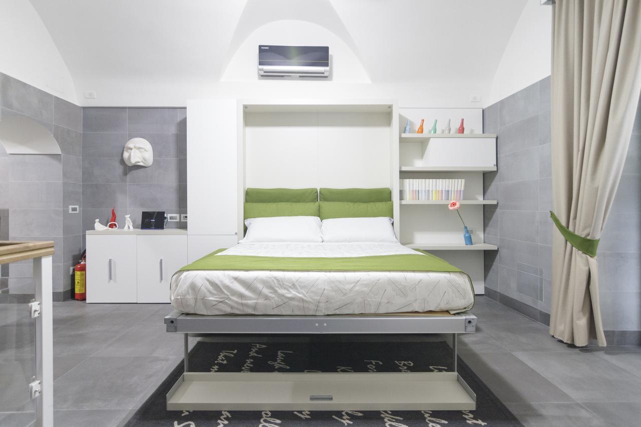 Relais Nevel Ai Decumani Apartment Наполи Екстериор снимка