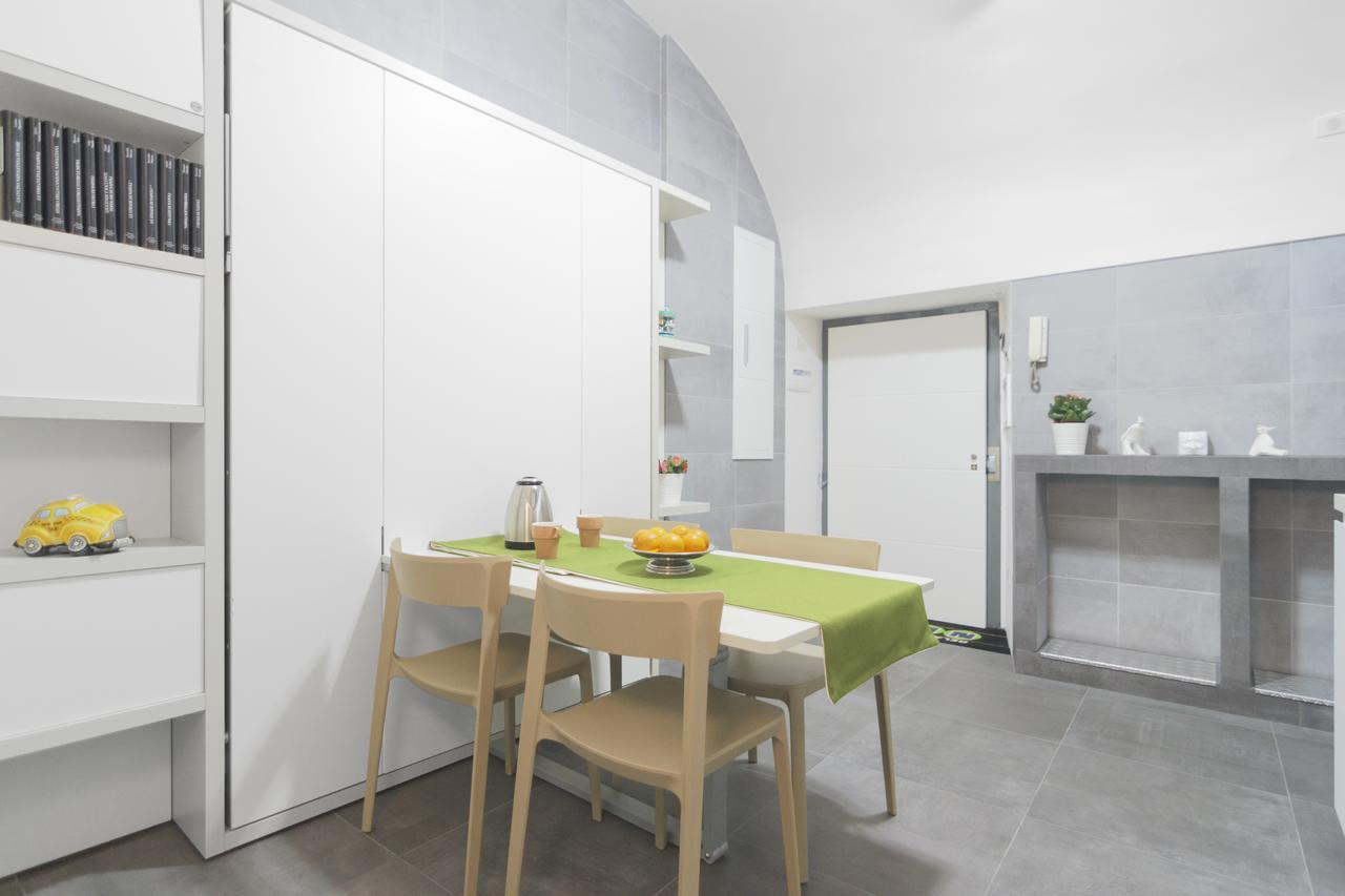 Relais Nevel Ai Decumani Apartment Наполи Екстериор снимка