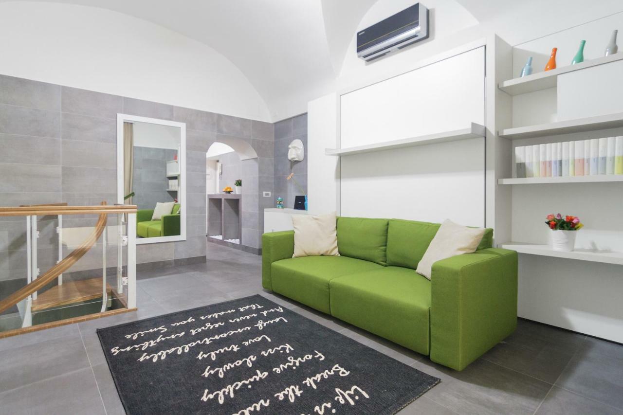 Relais Nevel Ai Decumani Apartment Наполи Екстериор снимка