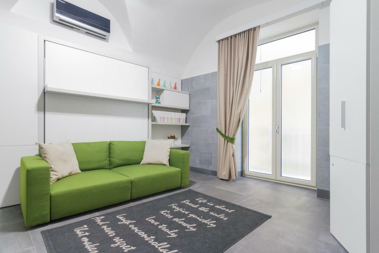 Relais Nevel Ai Decumani Apartment Наполи Екстериор снимка